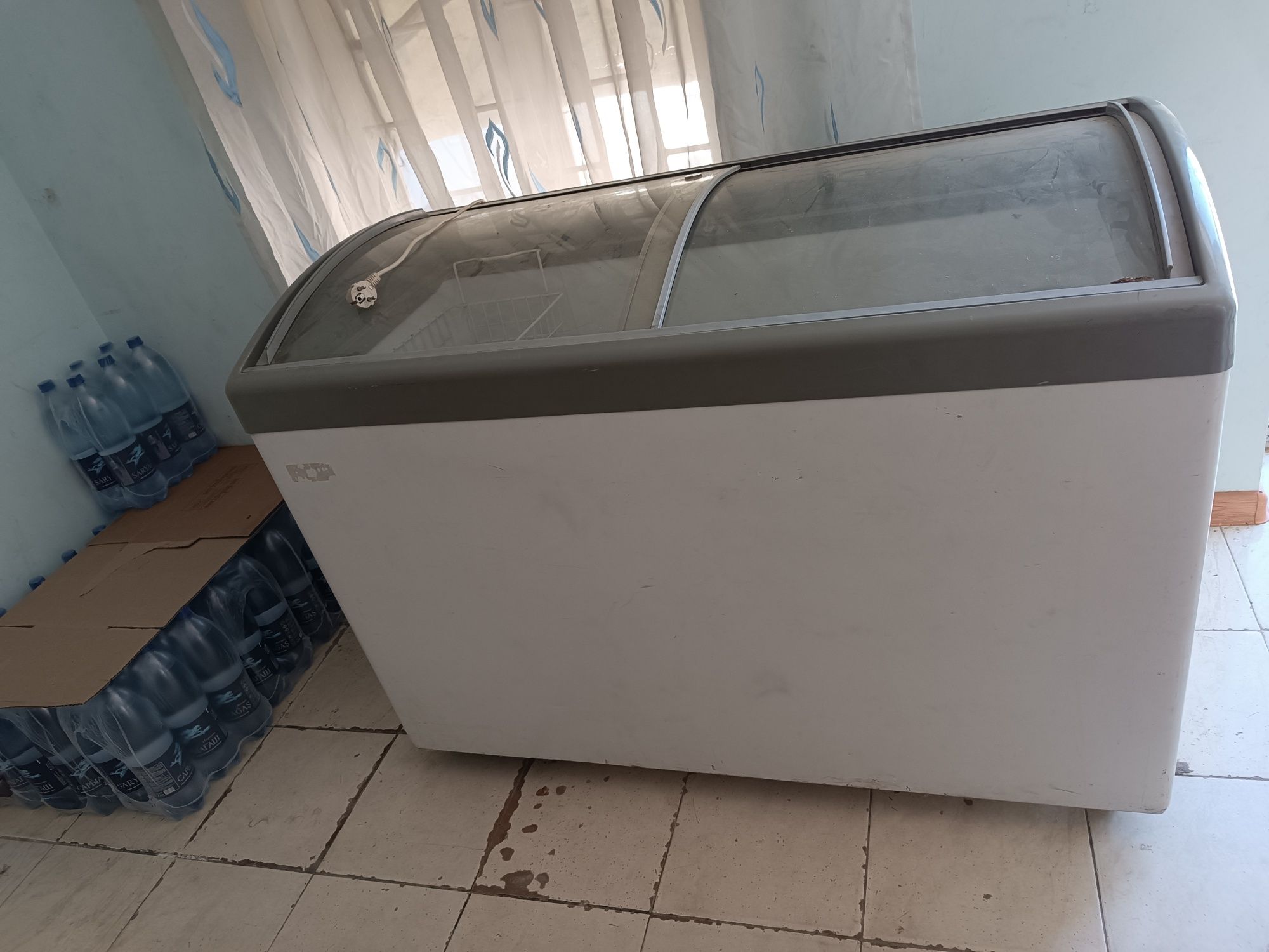 Продам морозильник