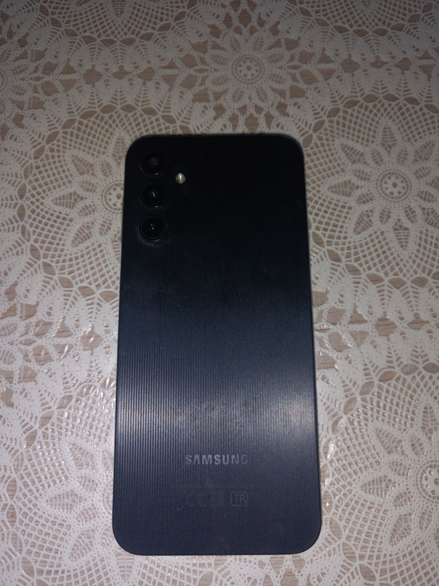 Galaxy a 14  в очень хорошем состоянии