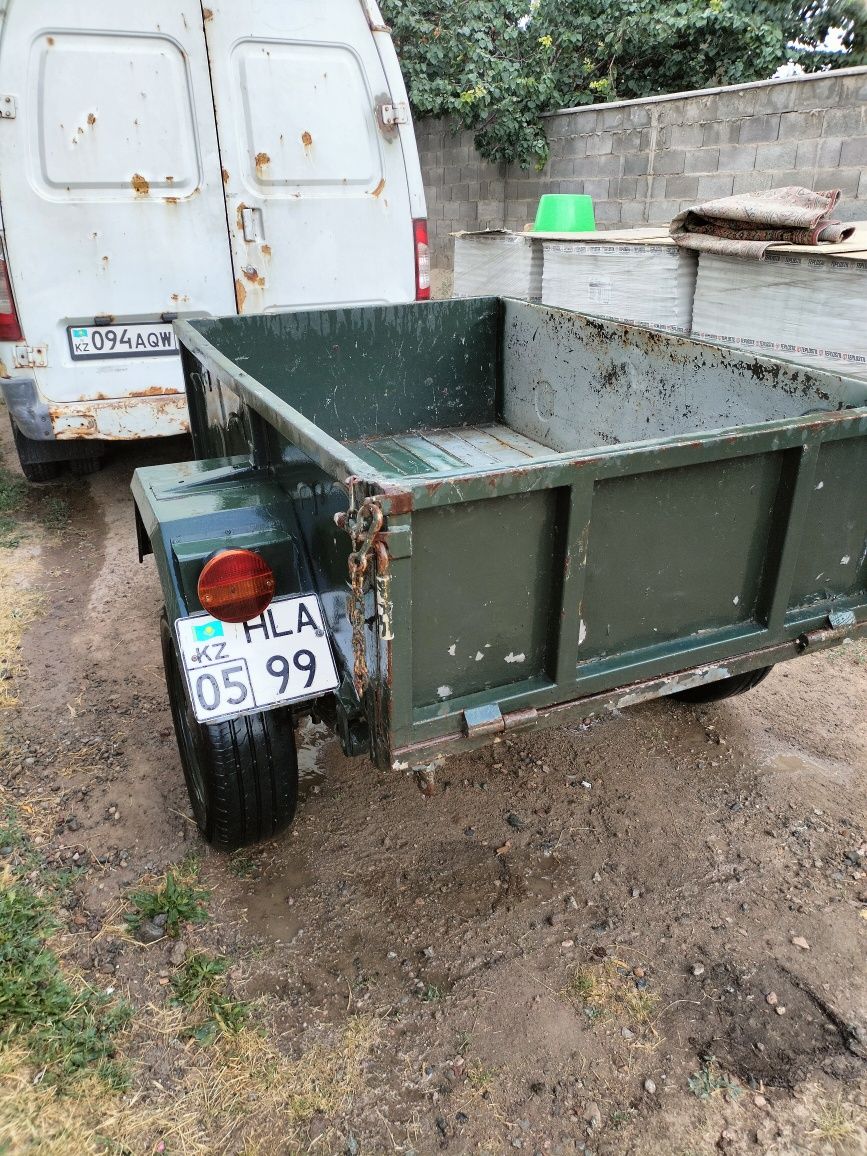 Прицеп на лековой хорошый состояние с ресором завадской документы поря