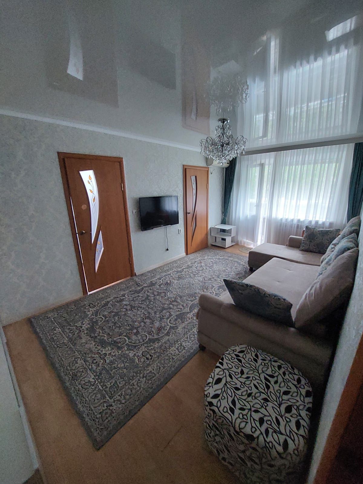 Продам 4 комнатную квартиру