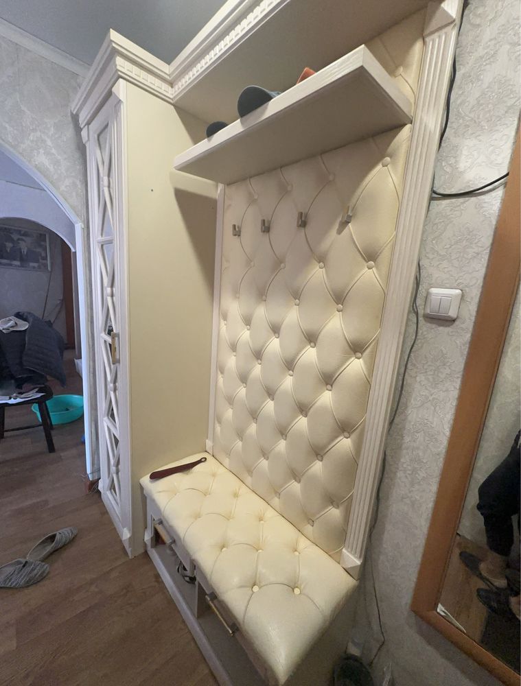 Продам прихожую