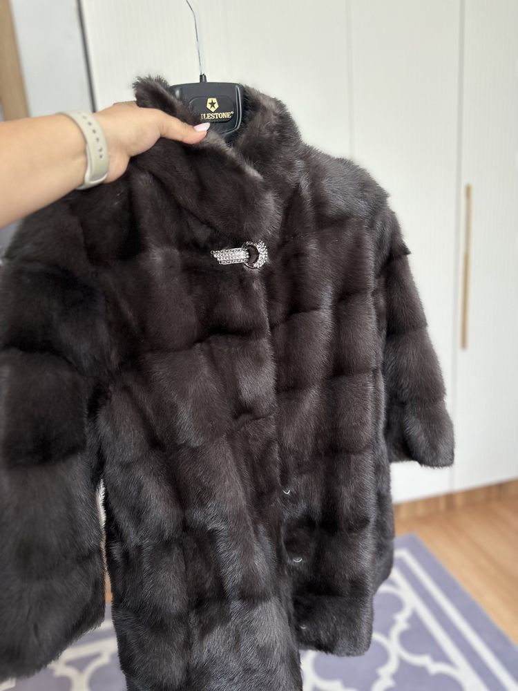 Продам норковую шубу б/у