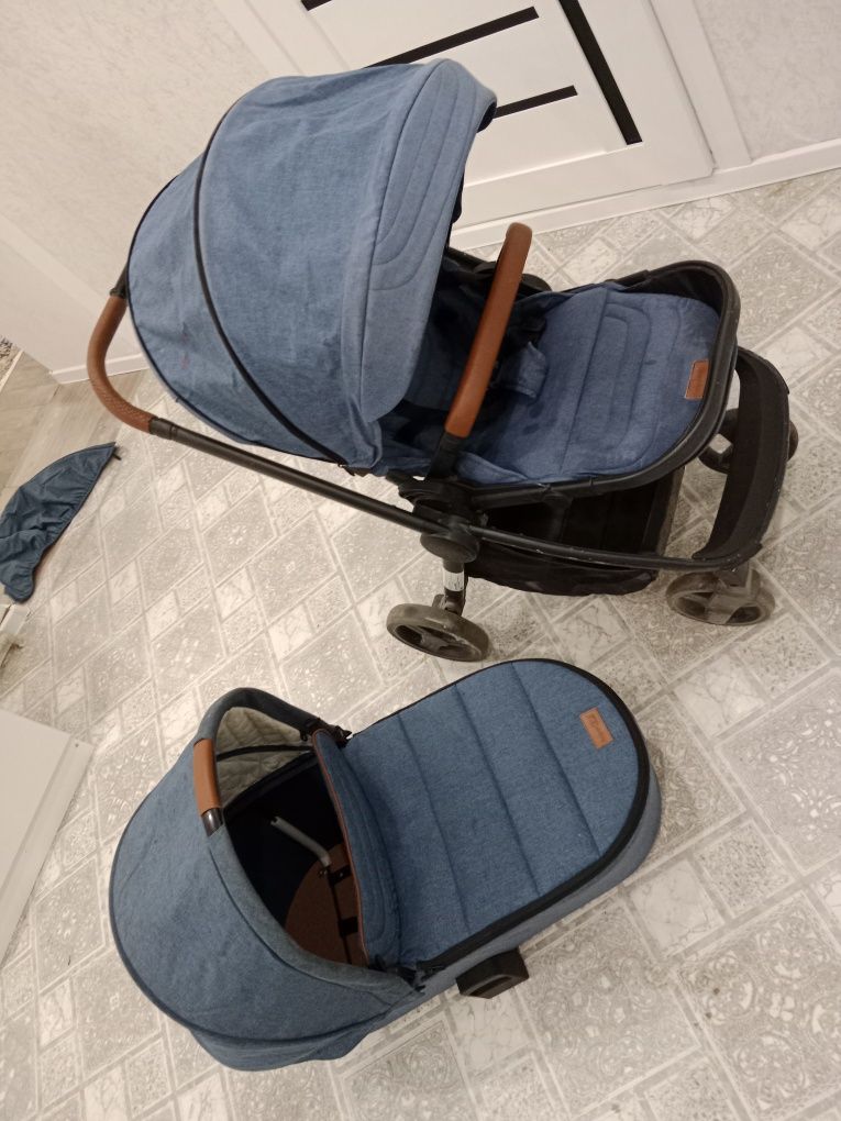 Продается детский каляска 3в1