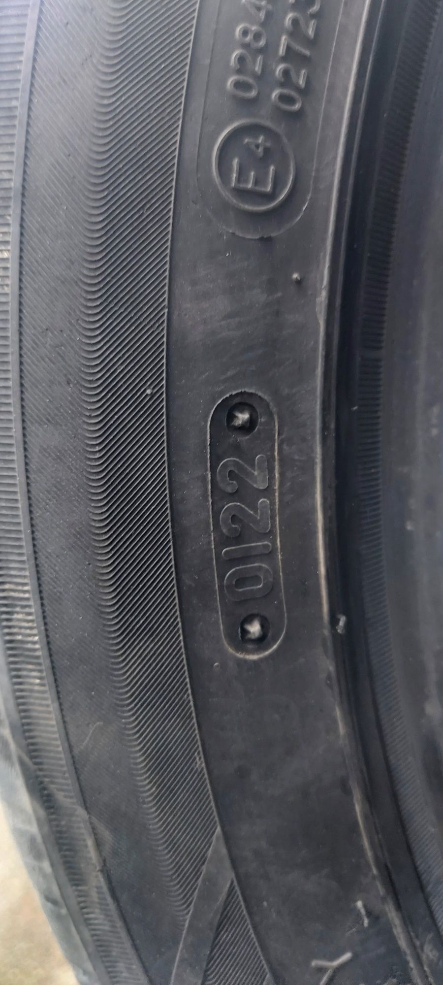 Продам два балона R18 245/45