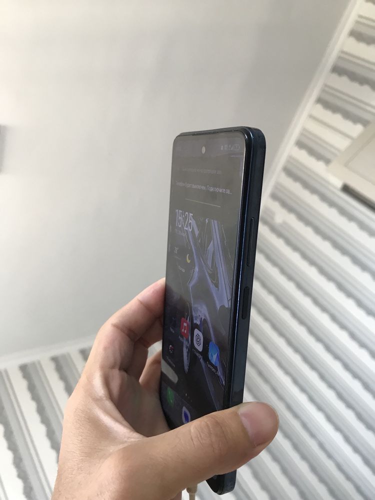Продам Infinix Hot 40i в идеальном состоянии