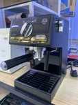 Кофе машинка DeLonghi