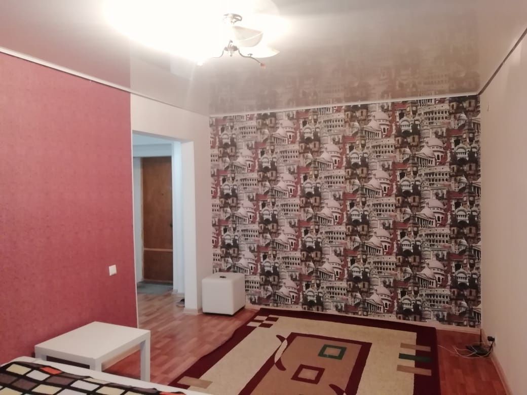 Квартира на сутки универмаг. есть КАСПИ РЭД