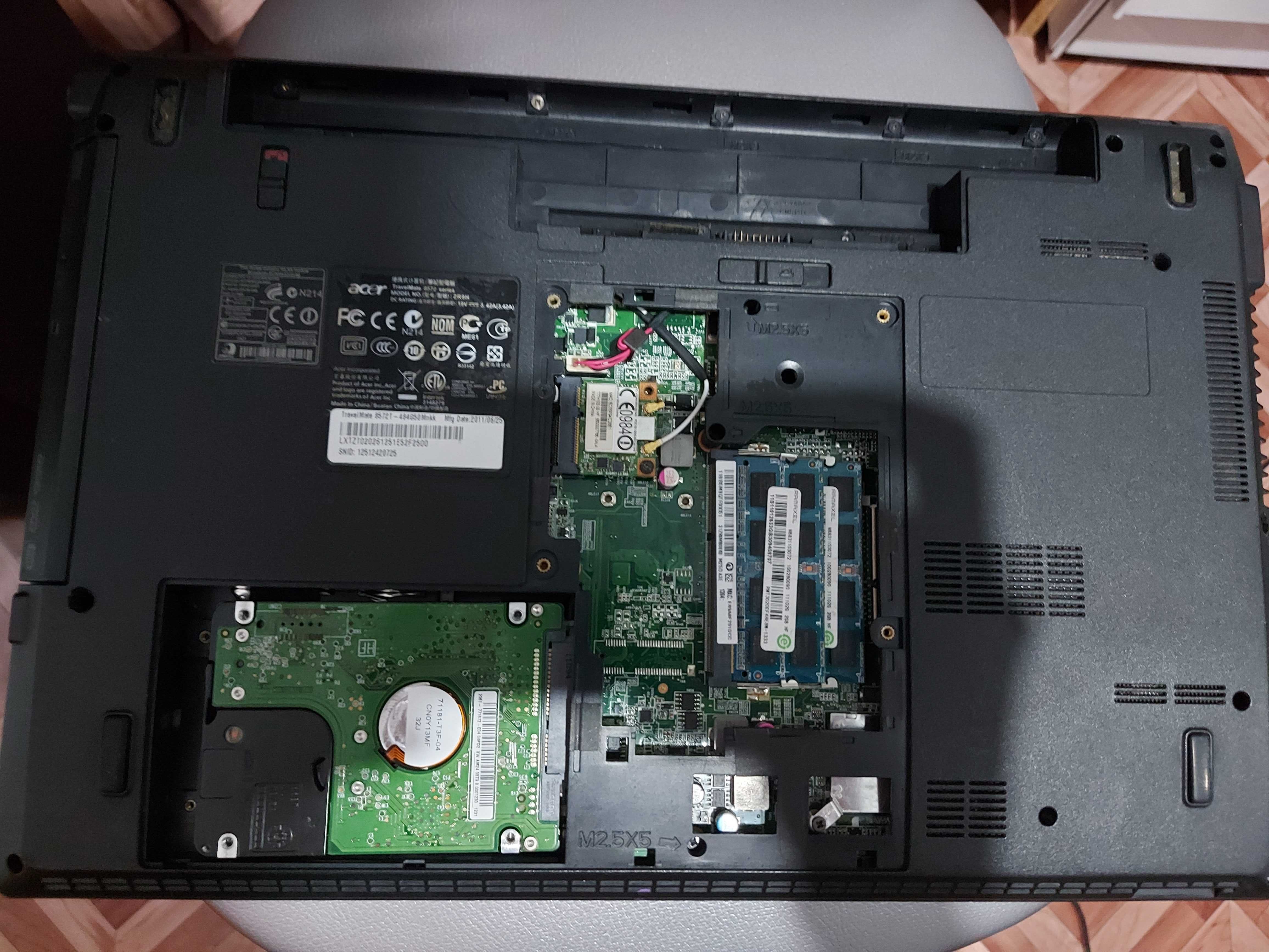 Продам ноутбук Acer (i5, DDR3 4гб, HDD 320гб).