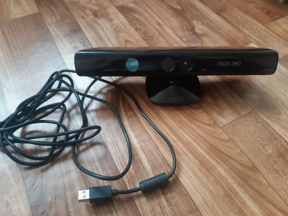 Продам Kinect кинект ( бесконтактный сенсорный игровой контроллер ) дл