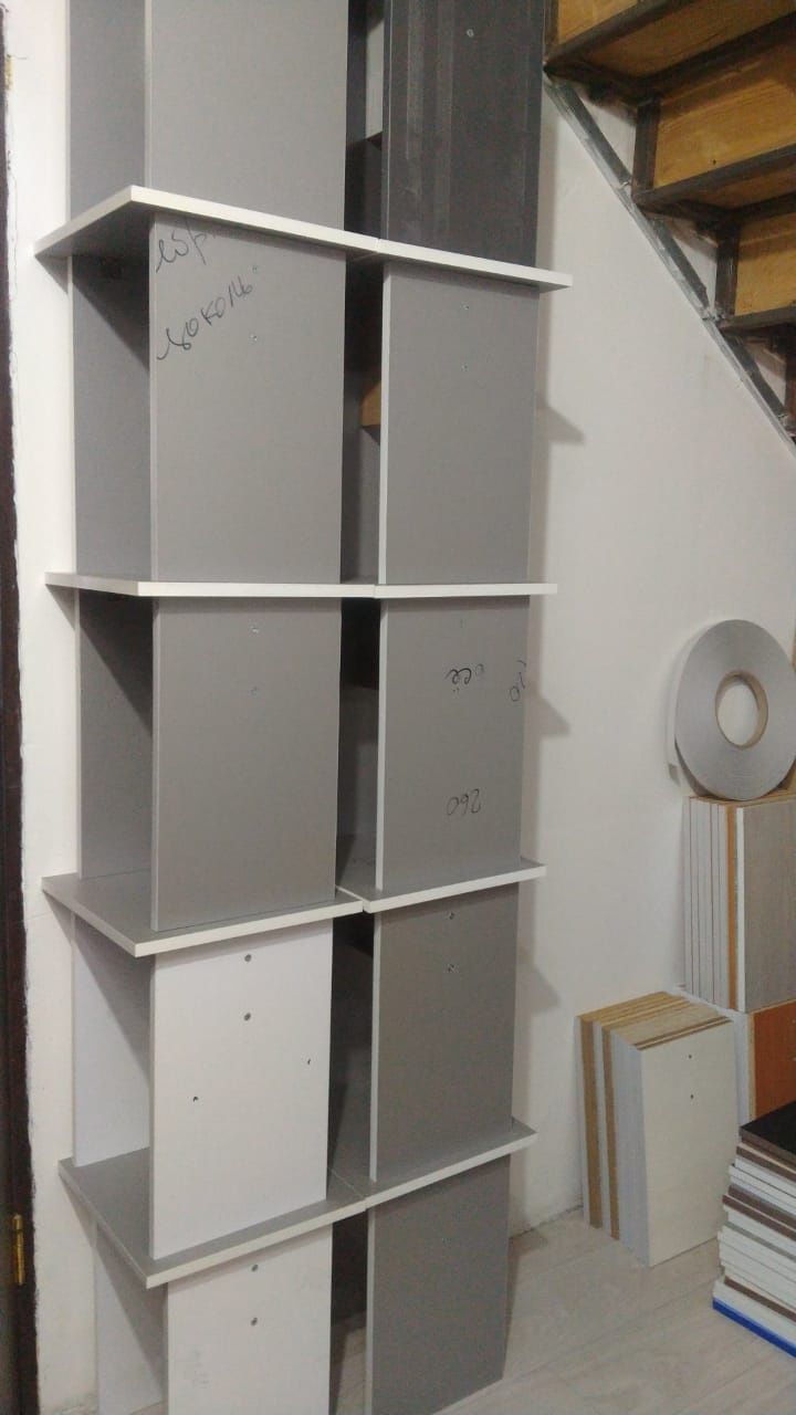 Табуретки кух.столы по 1500 по 7-9 тыс