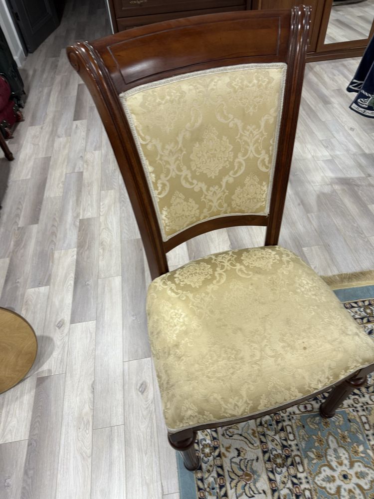Продам стулья недорого!