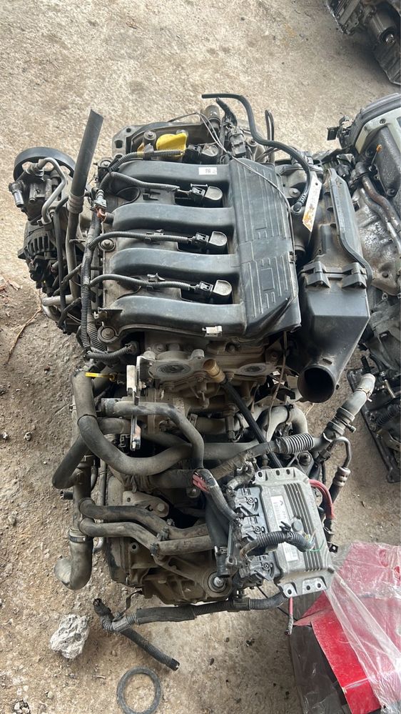 Двигателя Renault Duster F4R 2.0 K4M 1.6 K9K Diz Рено Дастер Ларгус