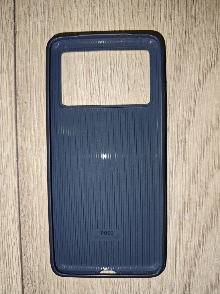 Продам чехол новый на Poco F6 Pro - 500тг