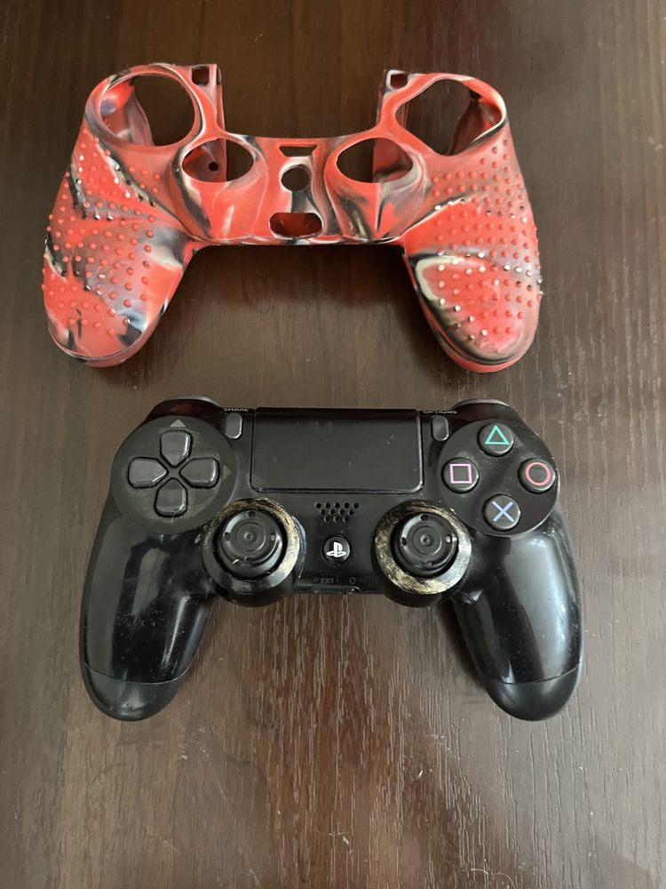 Продам оригинальный геймпад от PlayStation 4