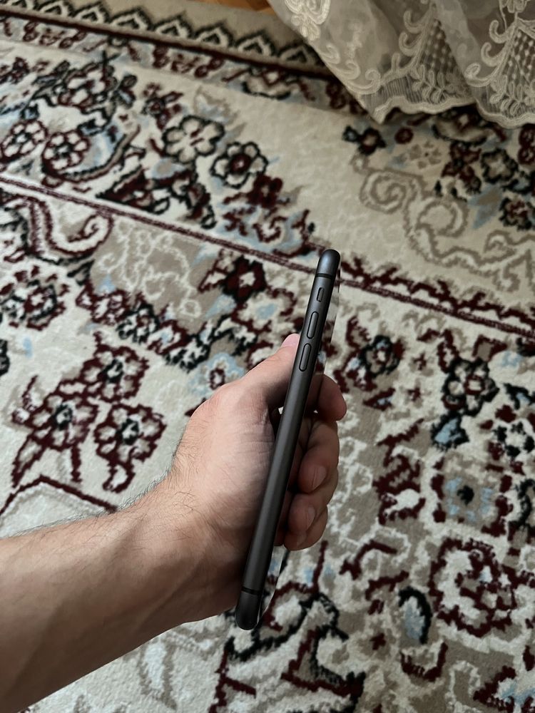Iphone 11 128gb с каробкой