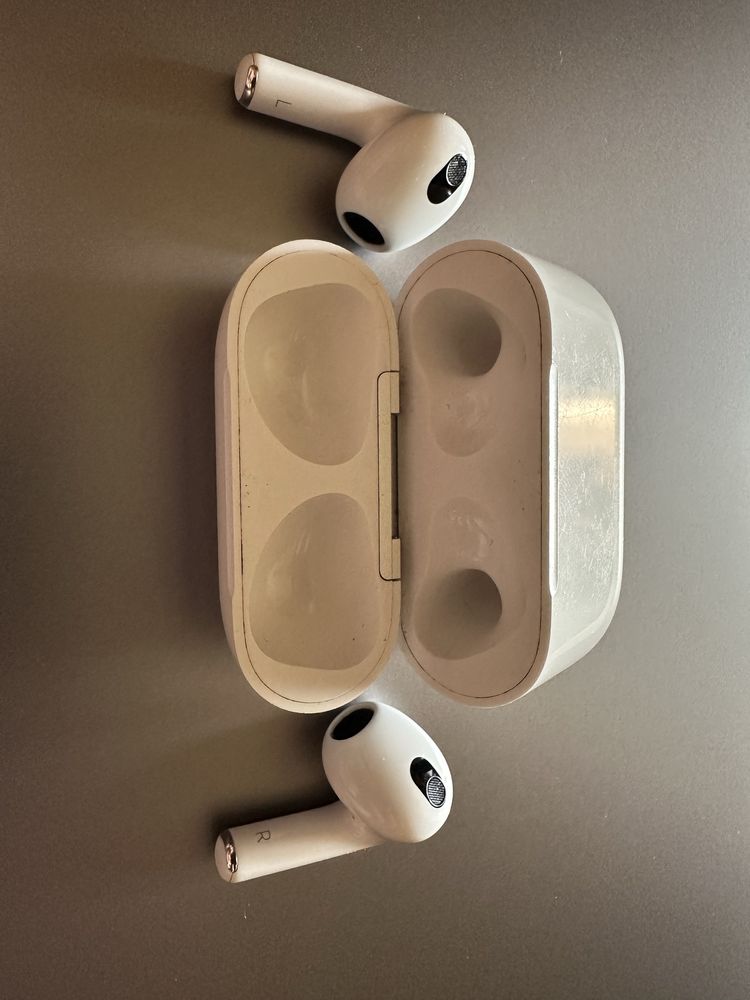 Оригинальные наушники Apple airpods 3
