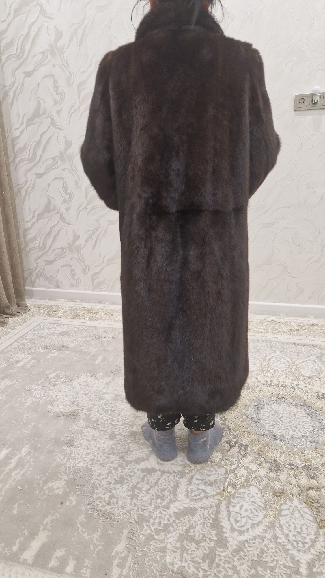 Срочно продам норковую шубу!
