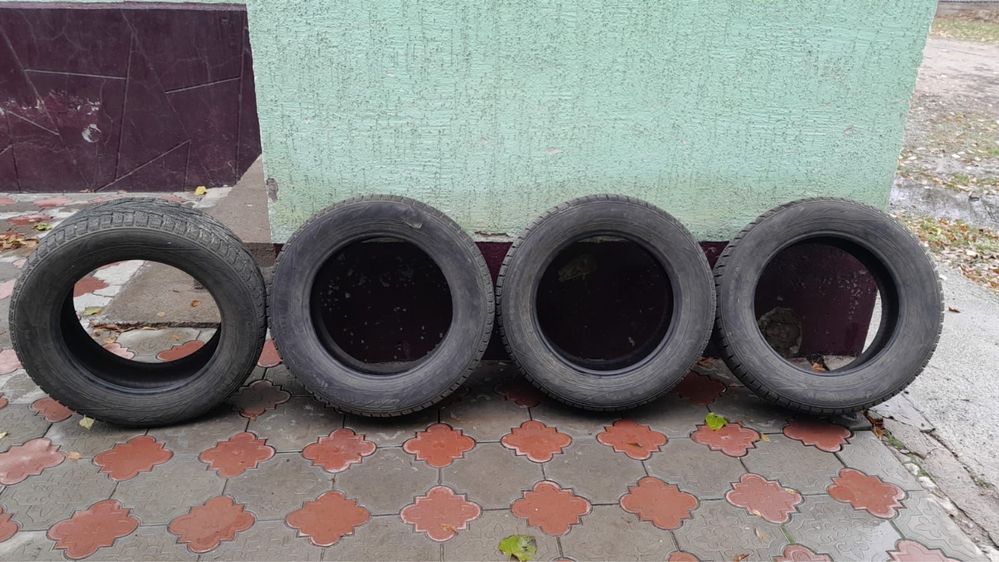 Продам зимние шины 225 60/R17