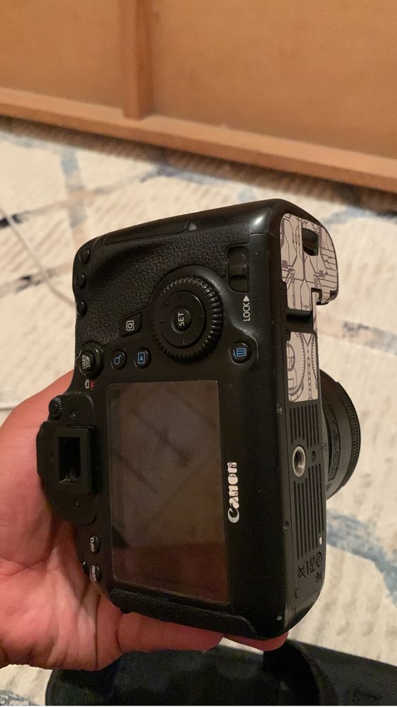 Canon 6d в хорошоем сост