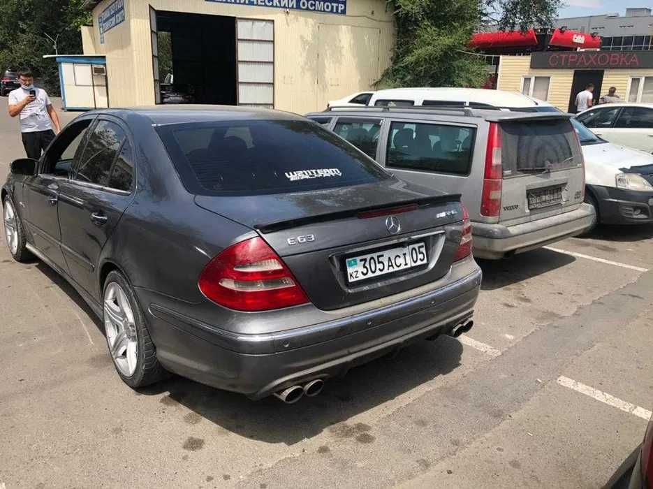 Спойлер Мерседес W211