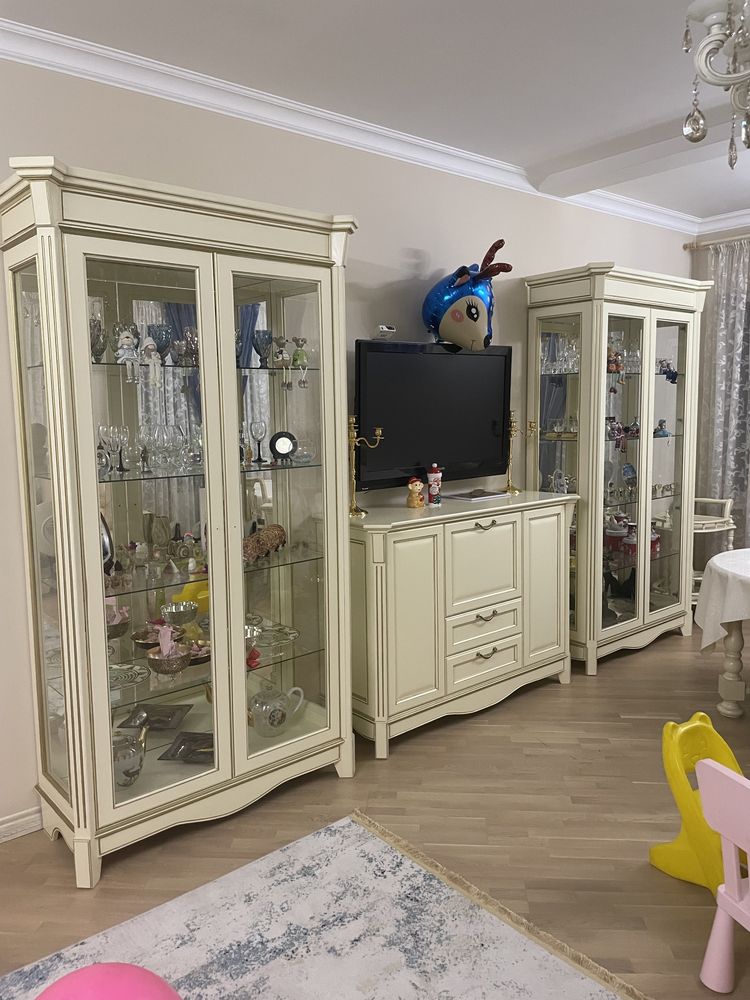 Витрины ( сервант)