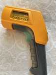 Fluke 572-2 Thermometer