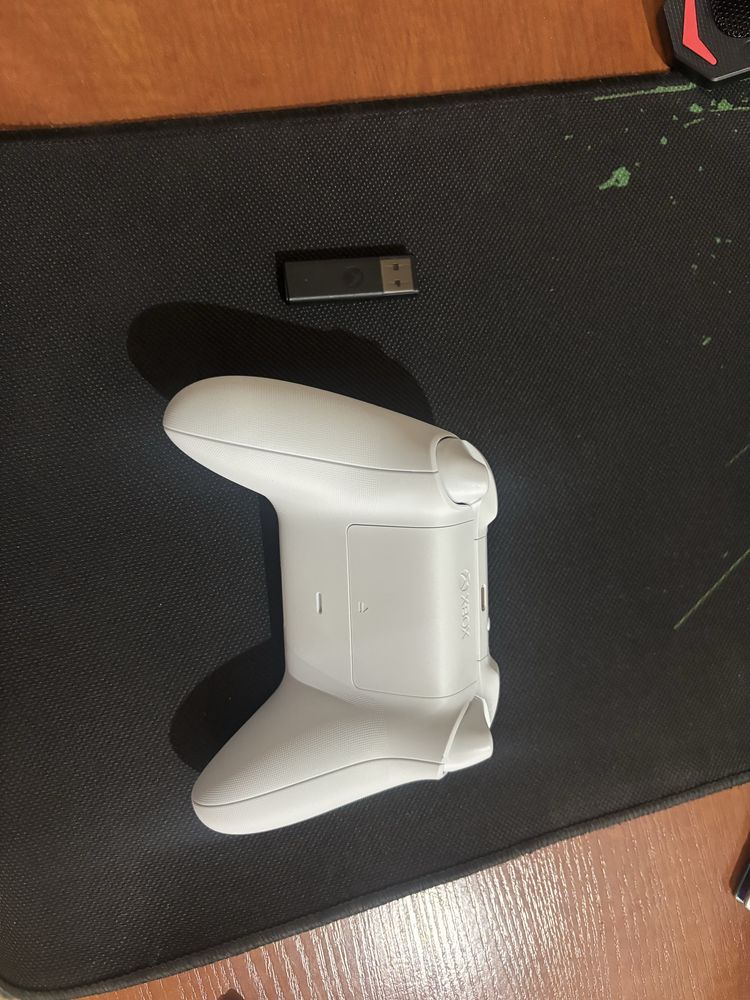 Xbox controller and xbox adapter