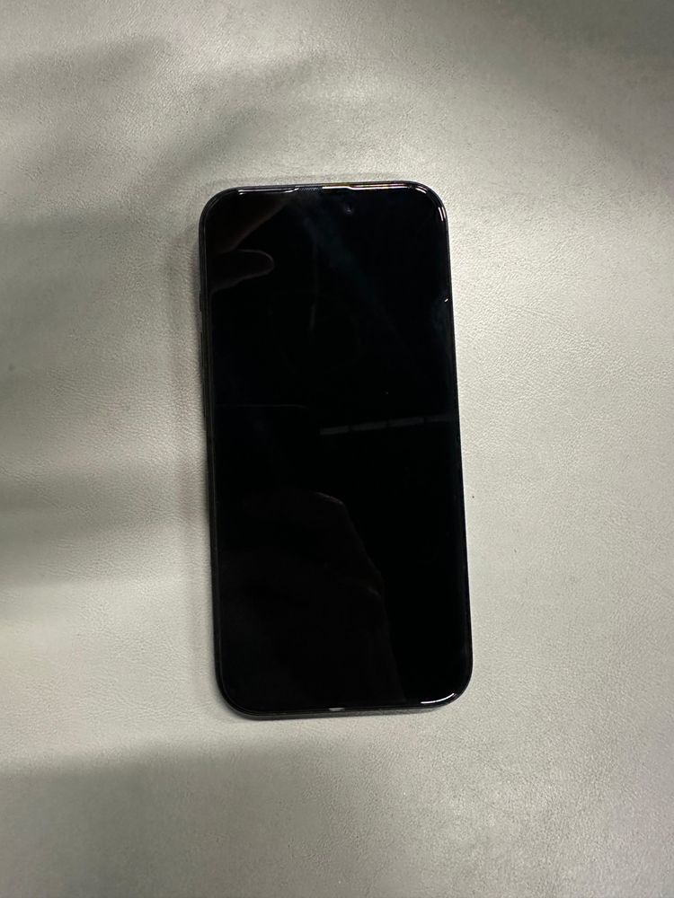 iPhone 15 Pro 256 ГБ Состояние – идеальное