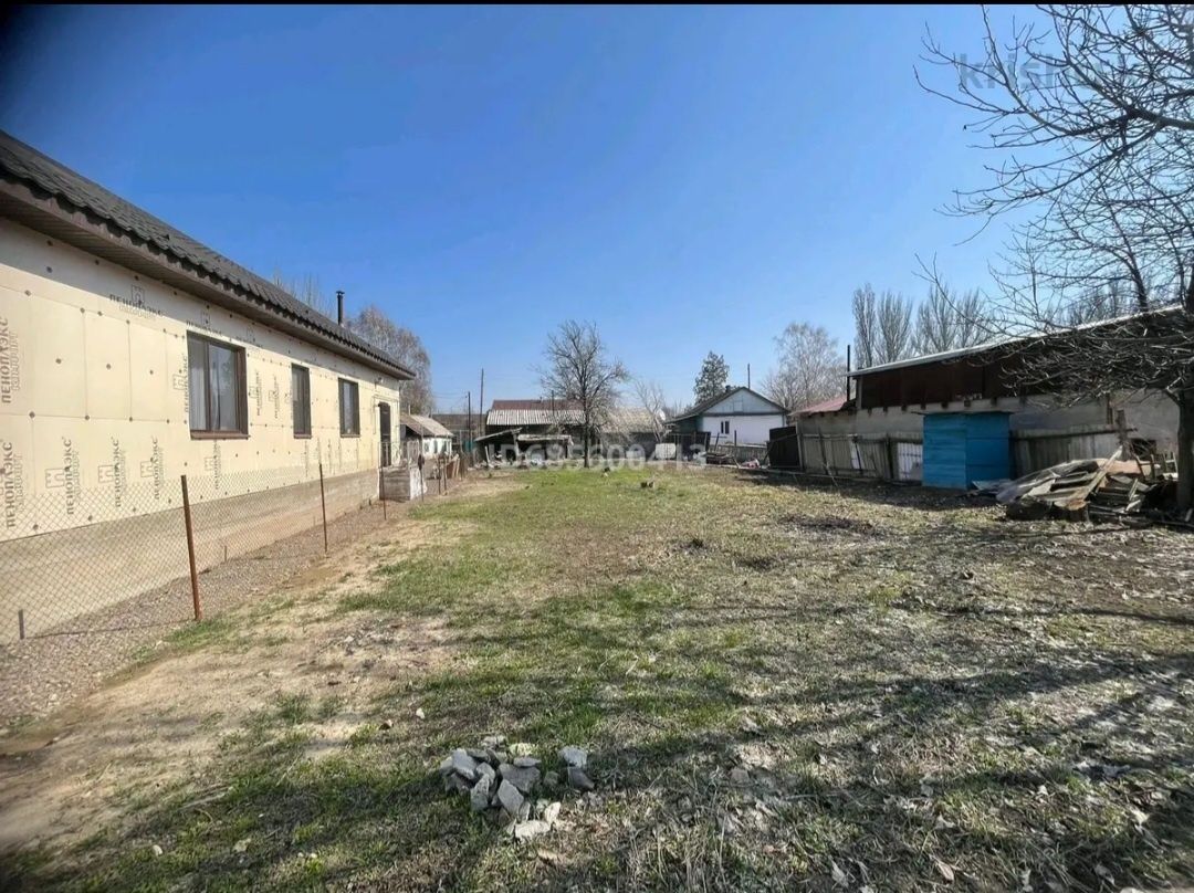 Продается дом из 5 комнат 17сот