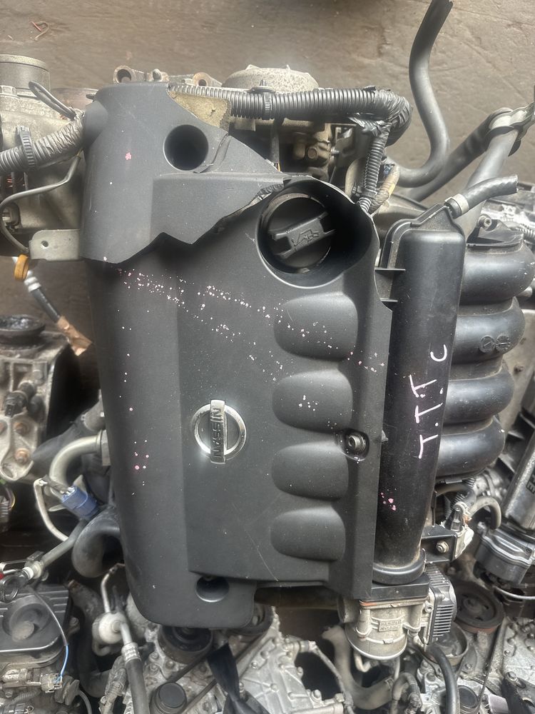 Двигатель Nissan QR25