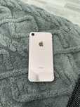 Iphone 7 не включается