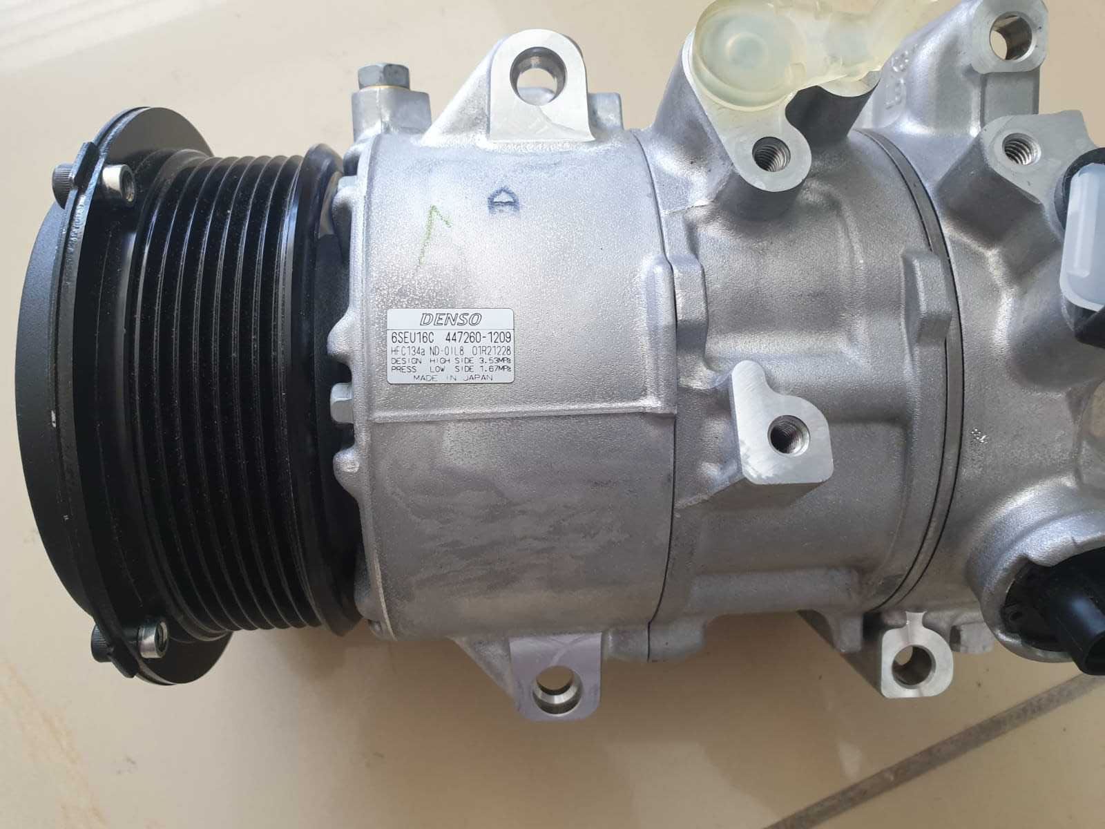 Компрессор кондиционера  DENSO   RAV 4