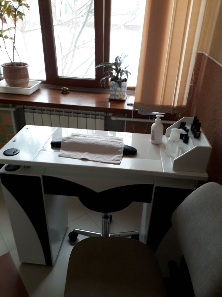Продам коммерческое помещение  101стр.бригада возле супермаркета Дина.