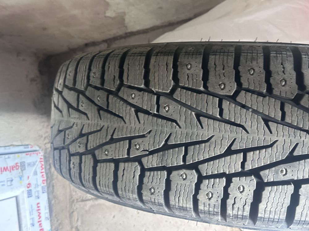 Зимняя резина Nokian Nordman 225/70 R16