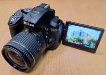 Nikon D5300 kit 18-55mm VR (24.2пикс, Wi-Fi, GPS, абсолютно как новый)