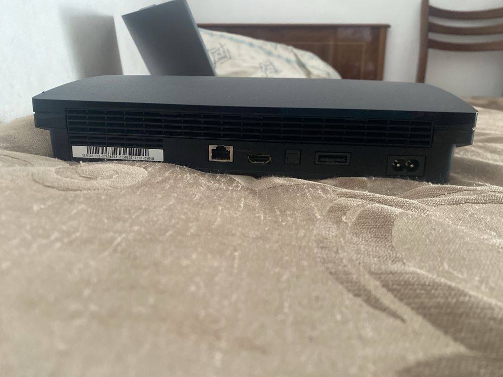 Playstation 3 с джойстиком и микрофоном