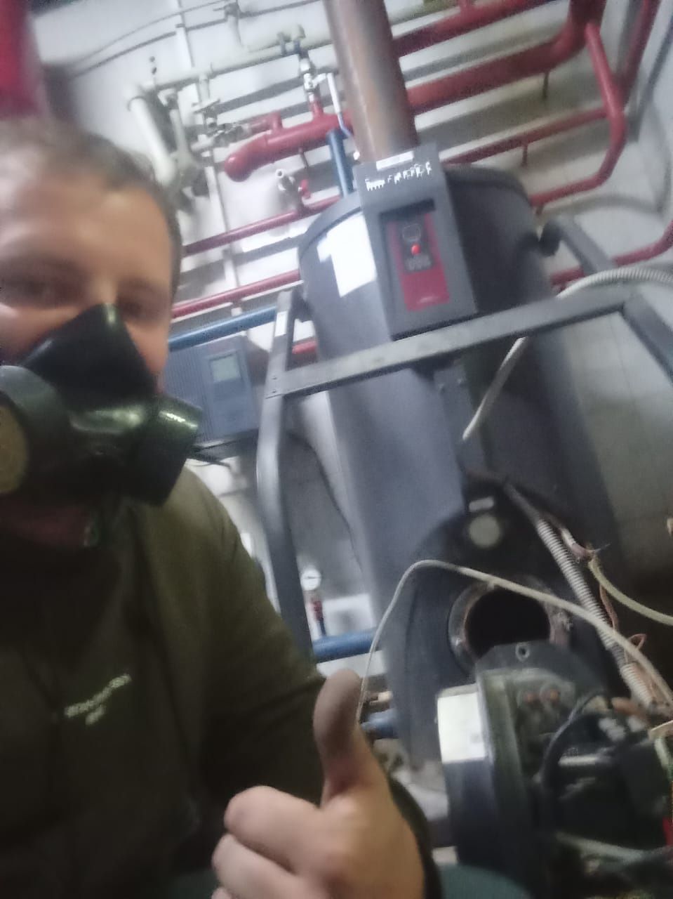 Мастер частник по ремонту и чистке газовых котлов. Опыт работы 15 лет