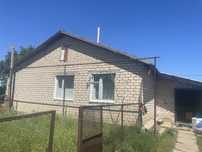 Продам дом в поселке Круглоозерное