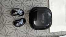 Беспроводные наушники Samsung buds live
