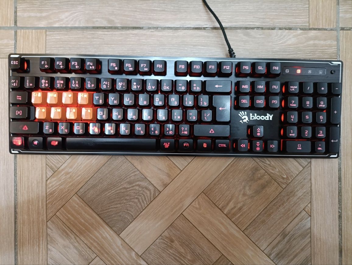 Клавиатуры bloody light strike rgb 25шт