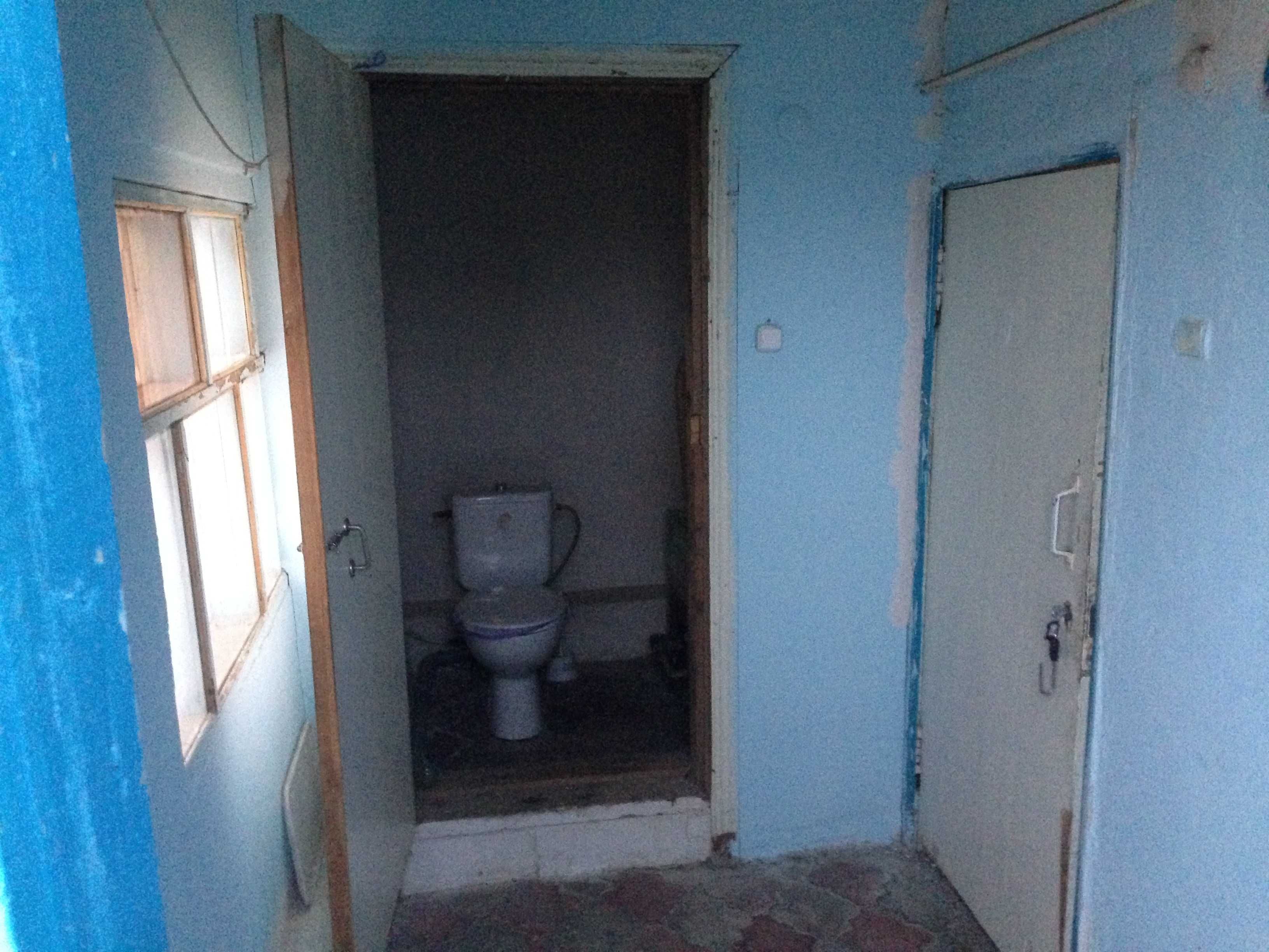 Три дома и гараж на одном участке