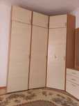 Продам  шкаф плательный