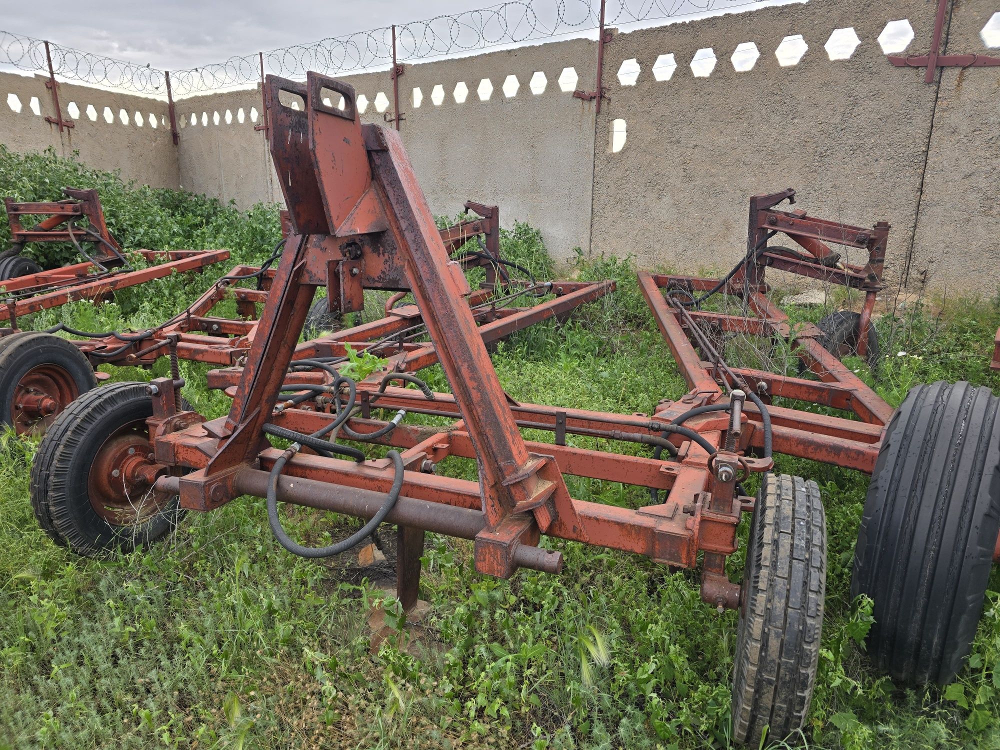 Продам культиватор кпш 9