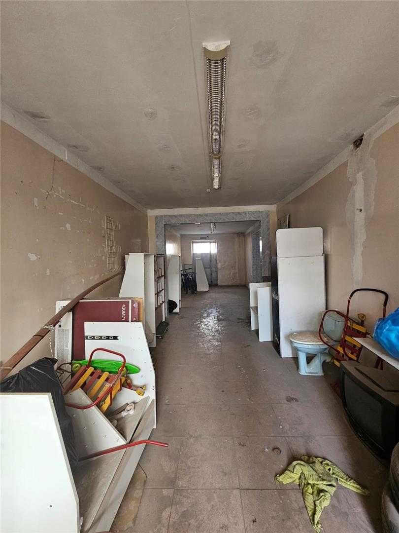 просторный магазин в самом сердце города, на пятом микрорайоне!