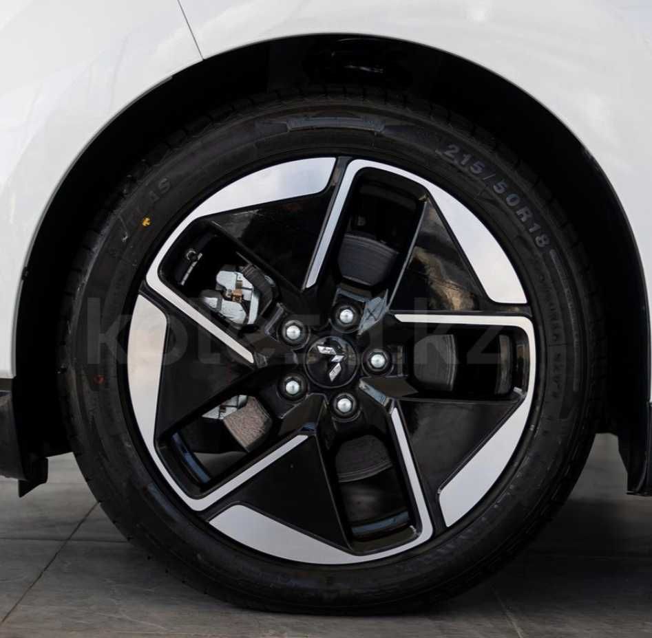 Колеса R18 5х114.3 в сборе от Wuling Starlight топовой комплектации