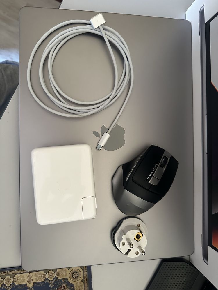 MacBook Pro 16 ‘