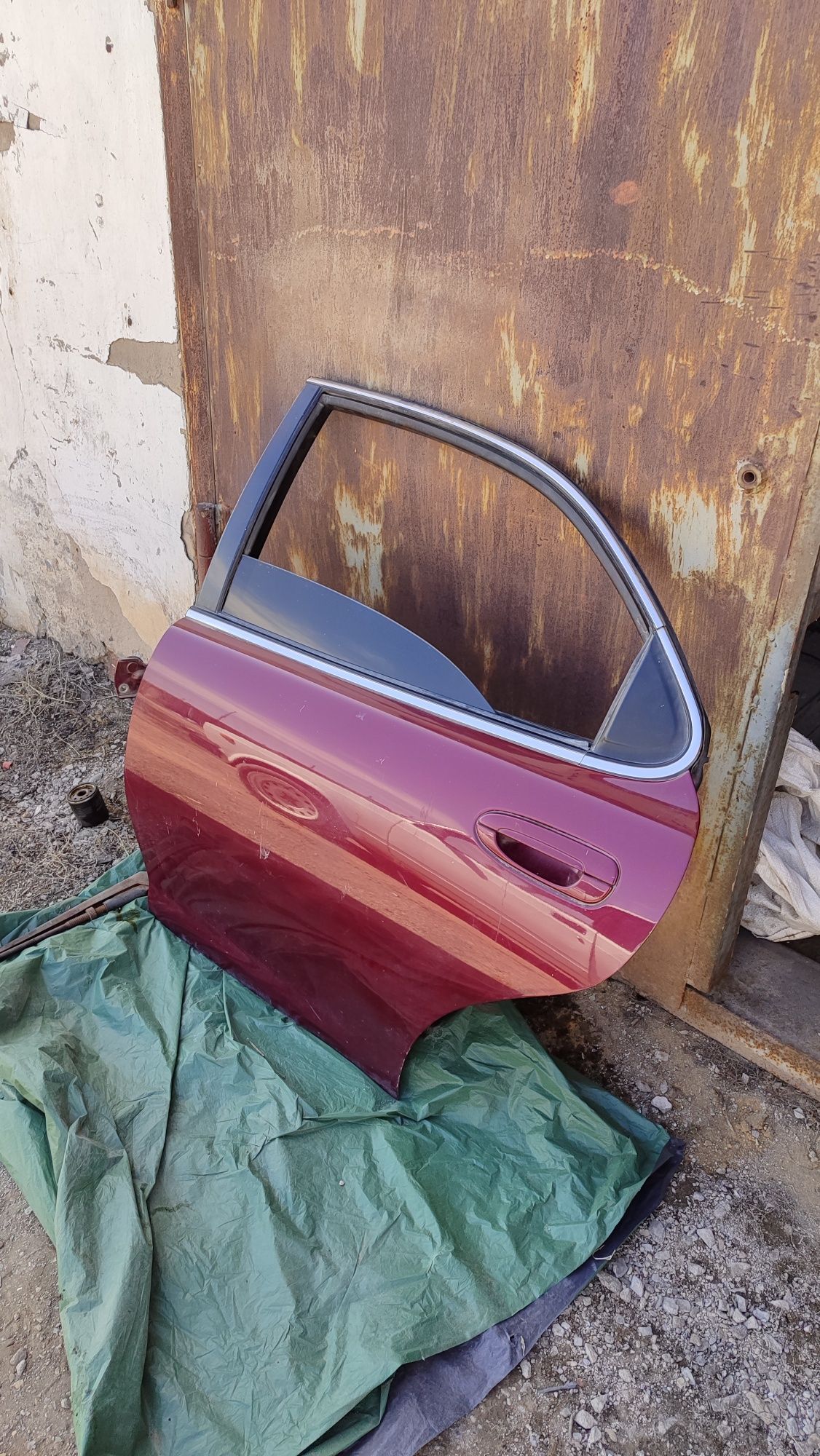 Двери Mazda Xedos 6