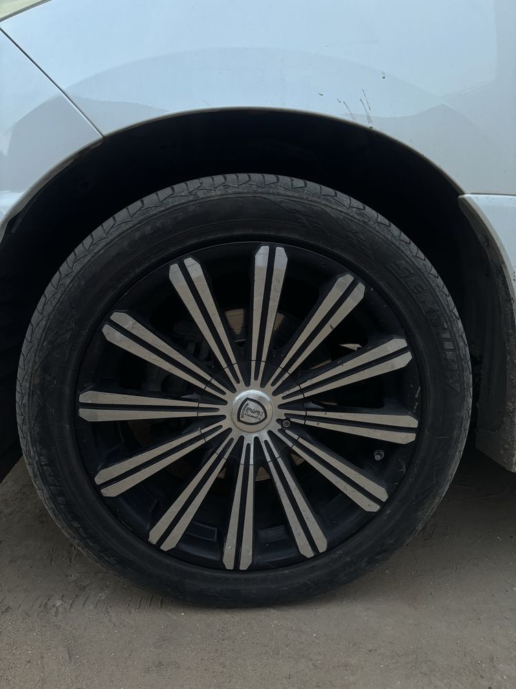 продается диски r18