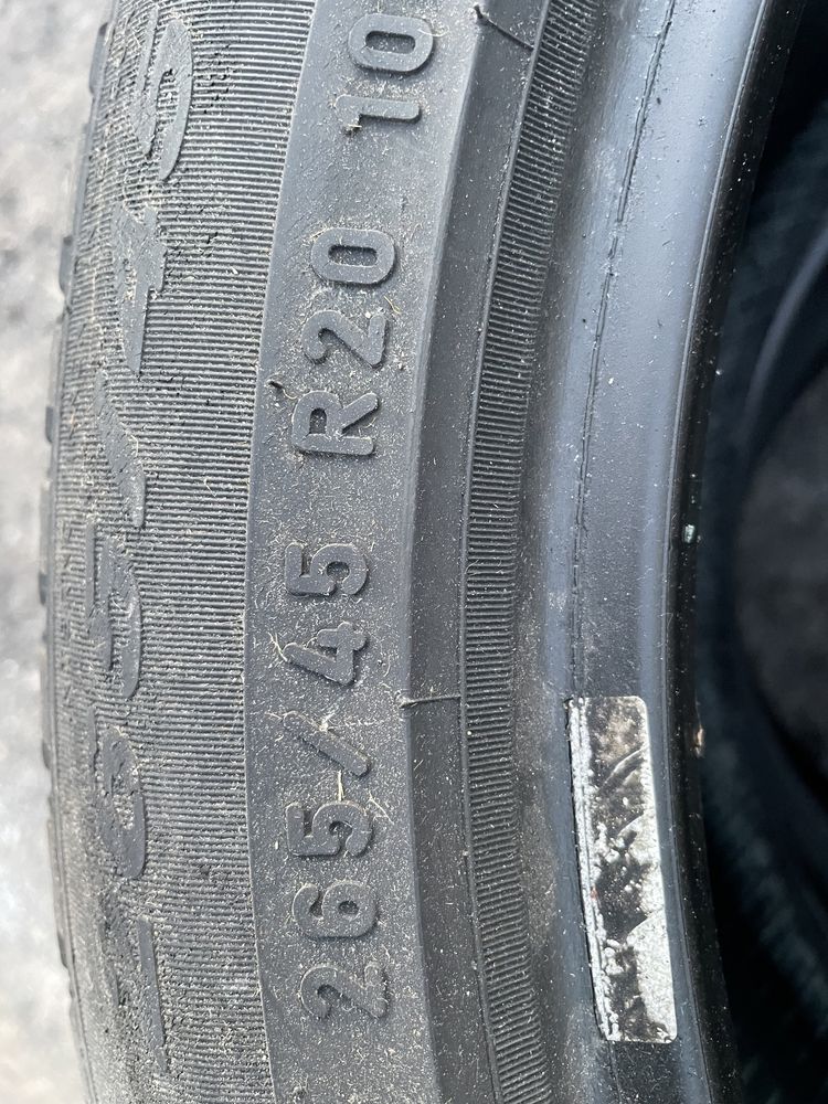 Продам шины на R20