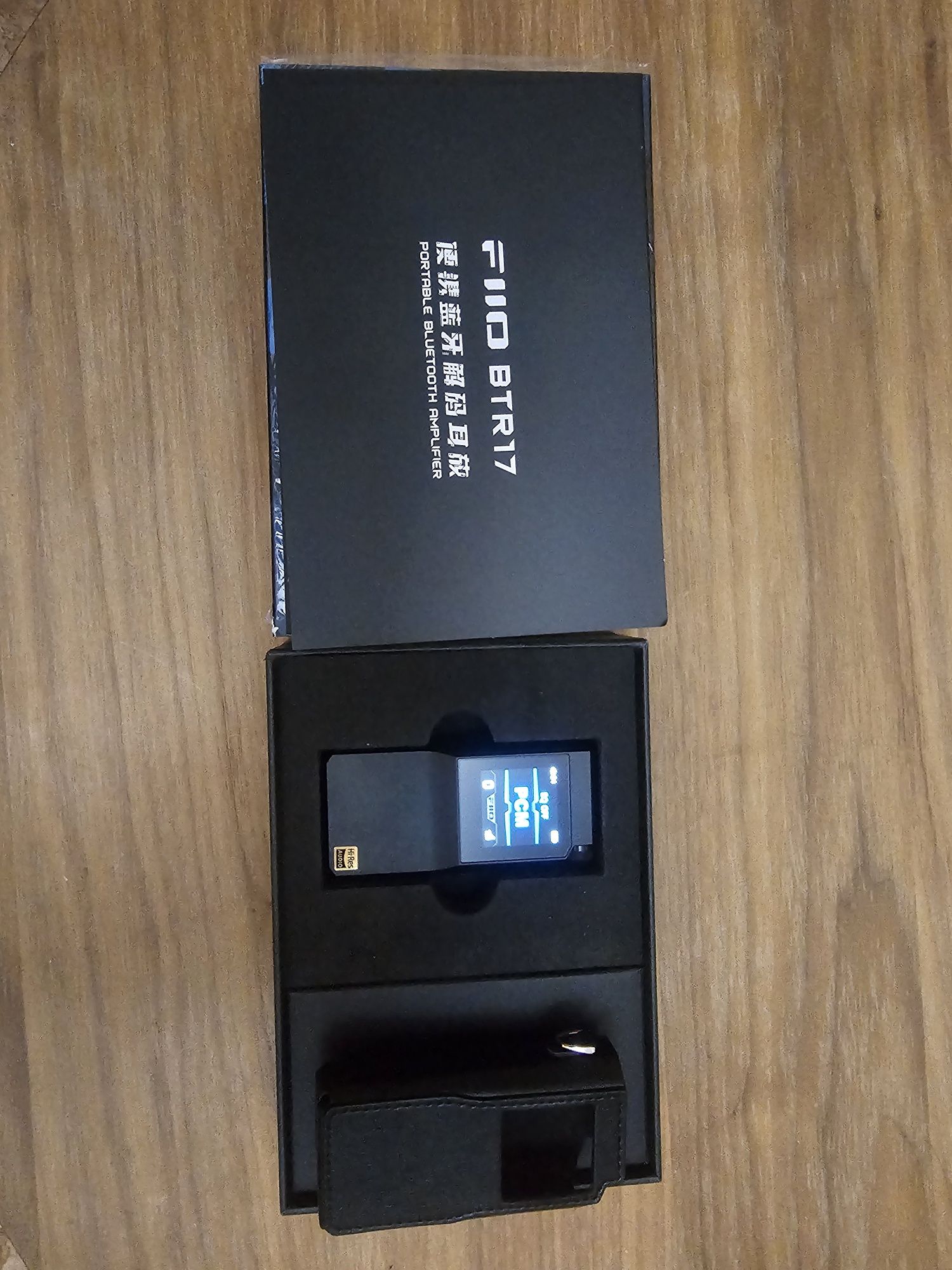 Продается цап/усилитель Fiio BTR17